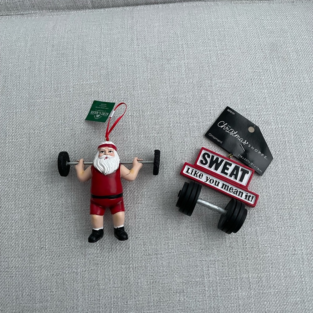 Christmas ornament weight lifting